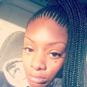 Meet your Posher, Kaneisha